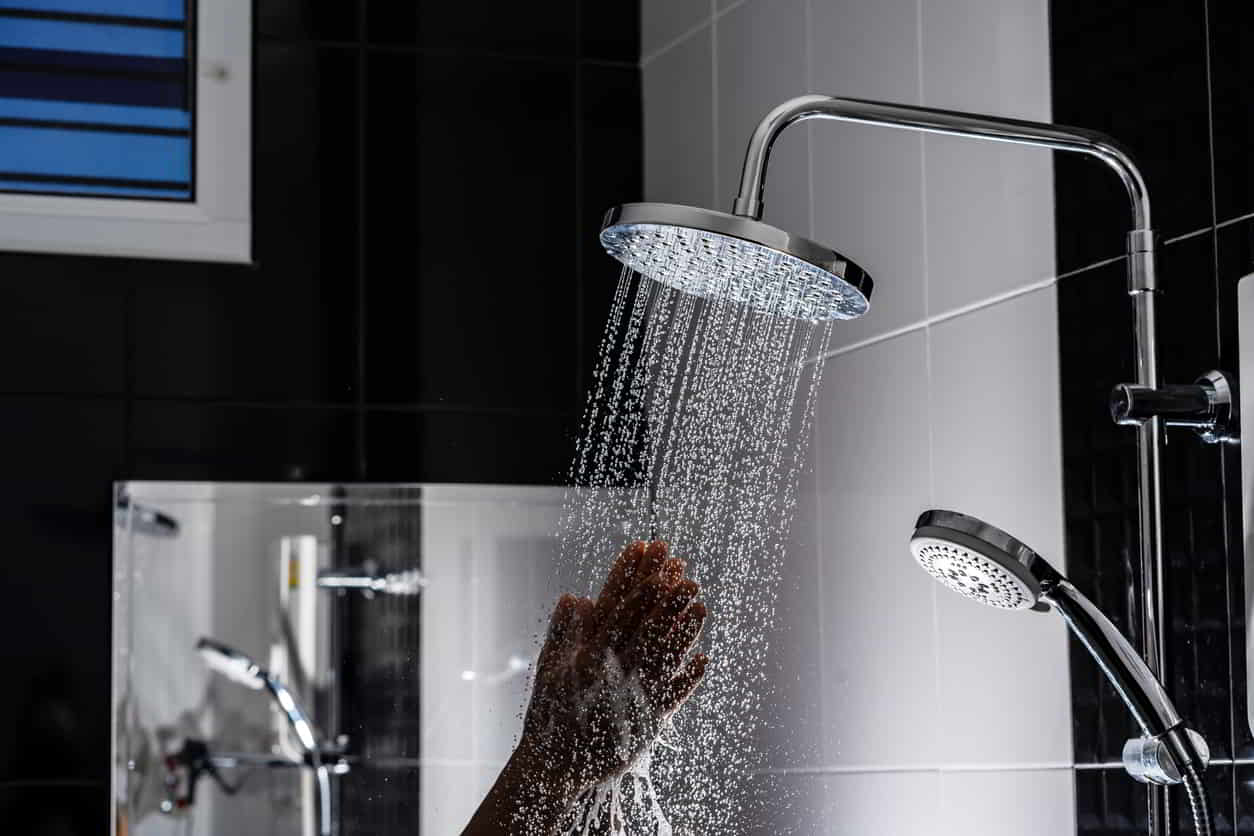 Best Rain Shower Heads: 10 Rain Shower Heads That Are Perfect For Any Bathroom!